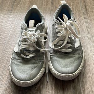green vans!